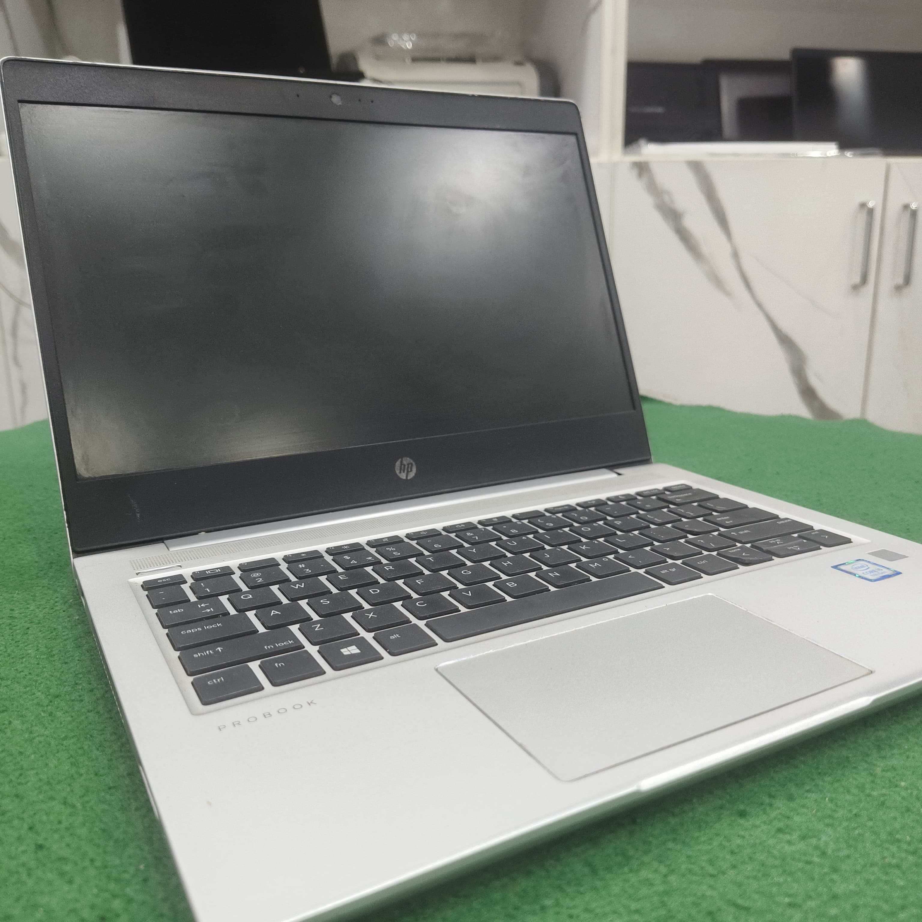 HP