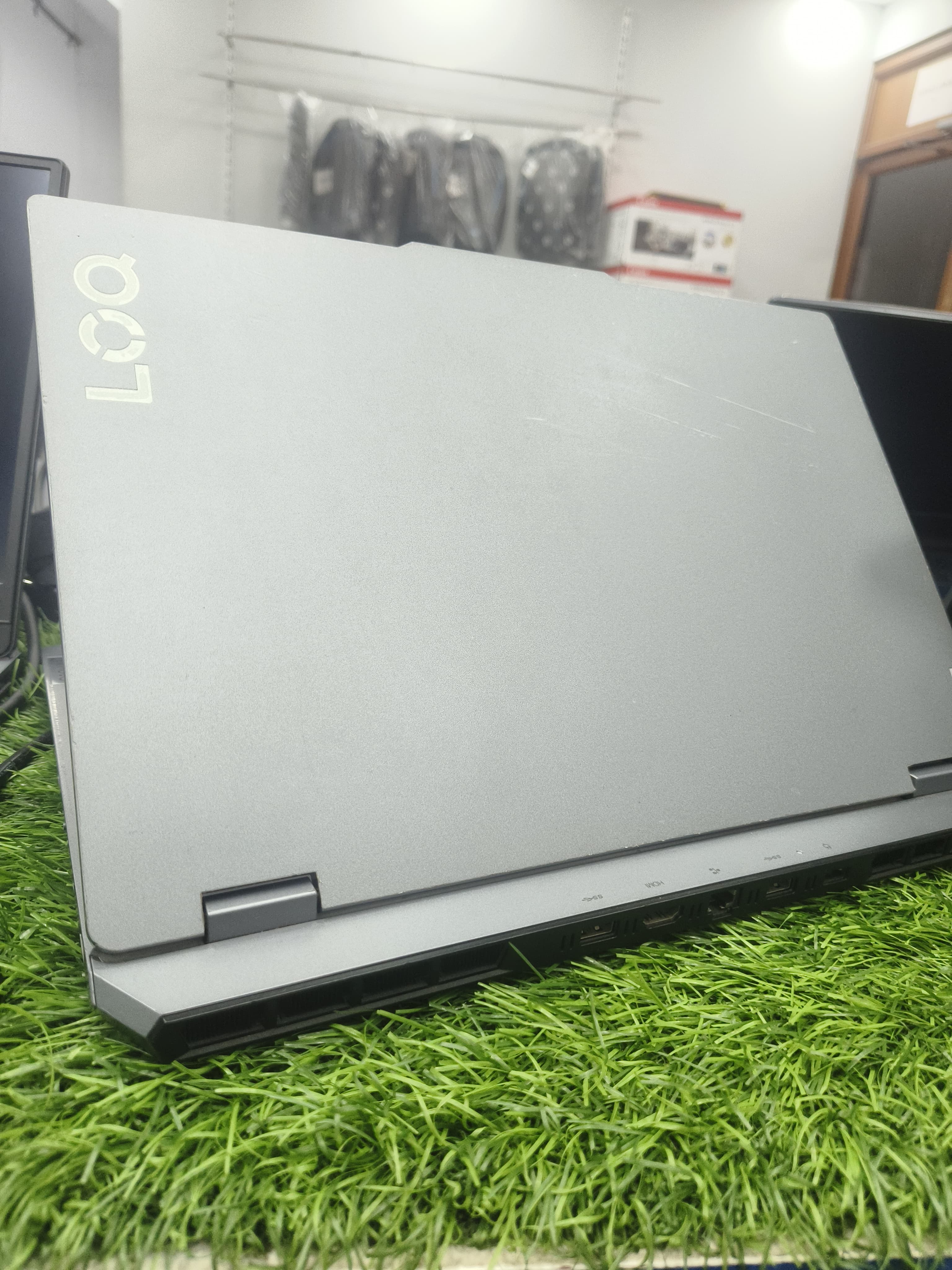 Lenovo