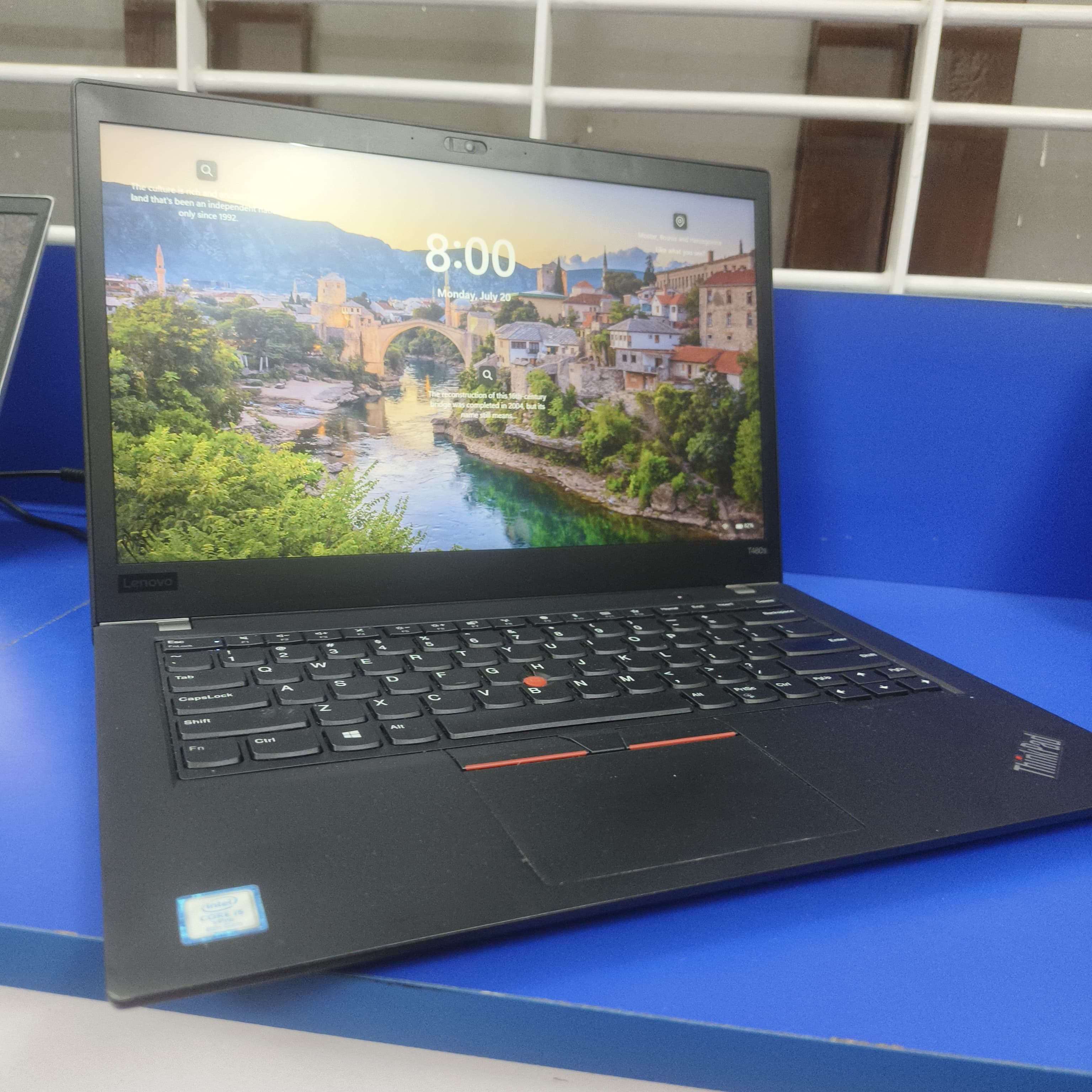 Lenovo